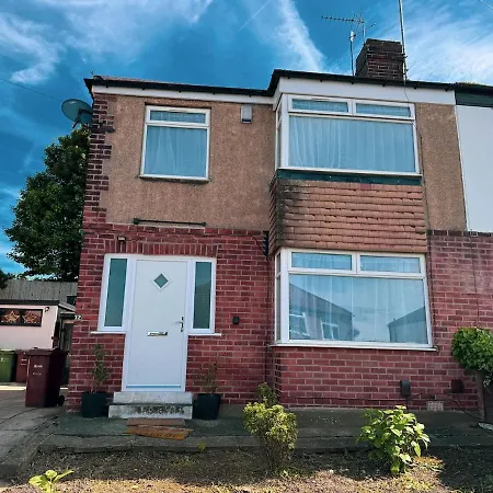 Cross Heath House *
